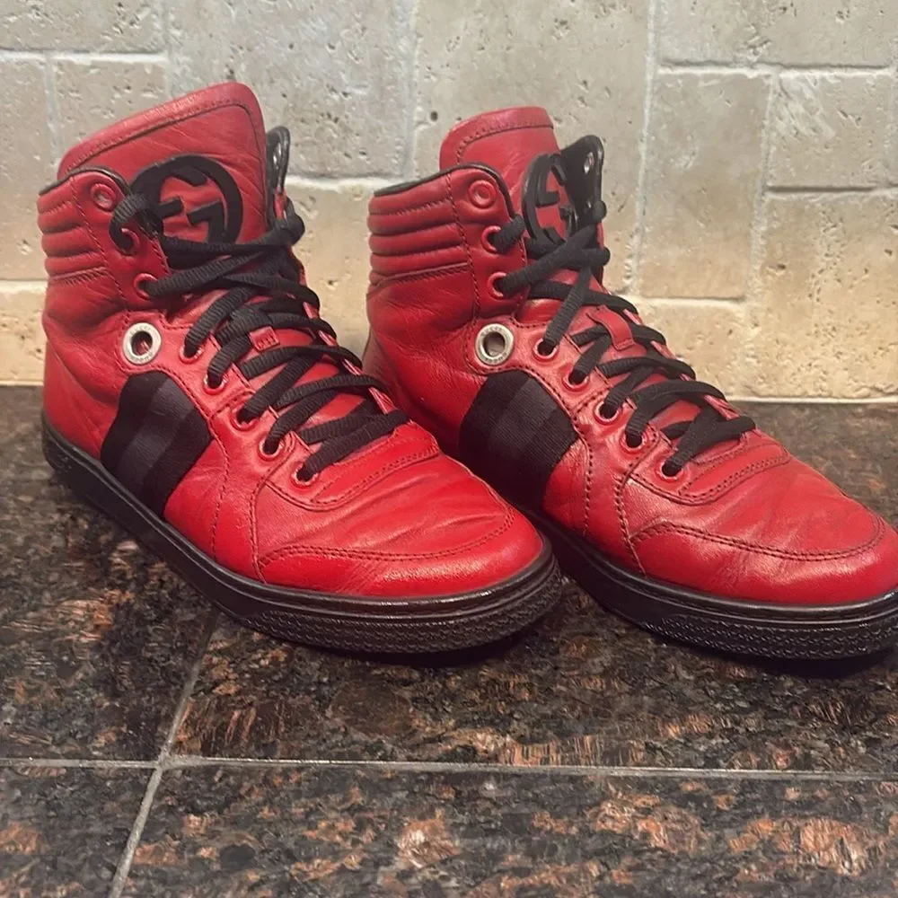 Gucci Silverstone NS Nylon High 'Red' Viaggio Leather Stripe Collection $890